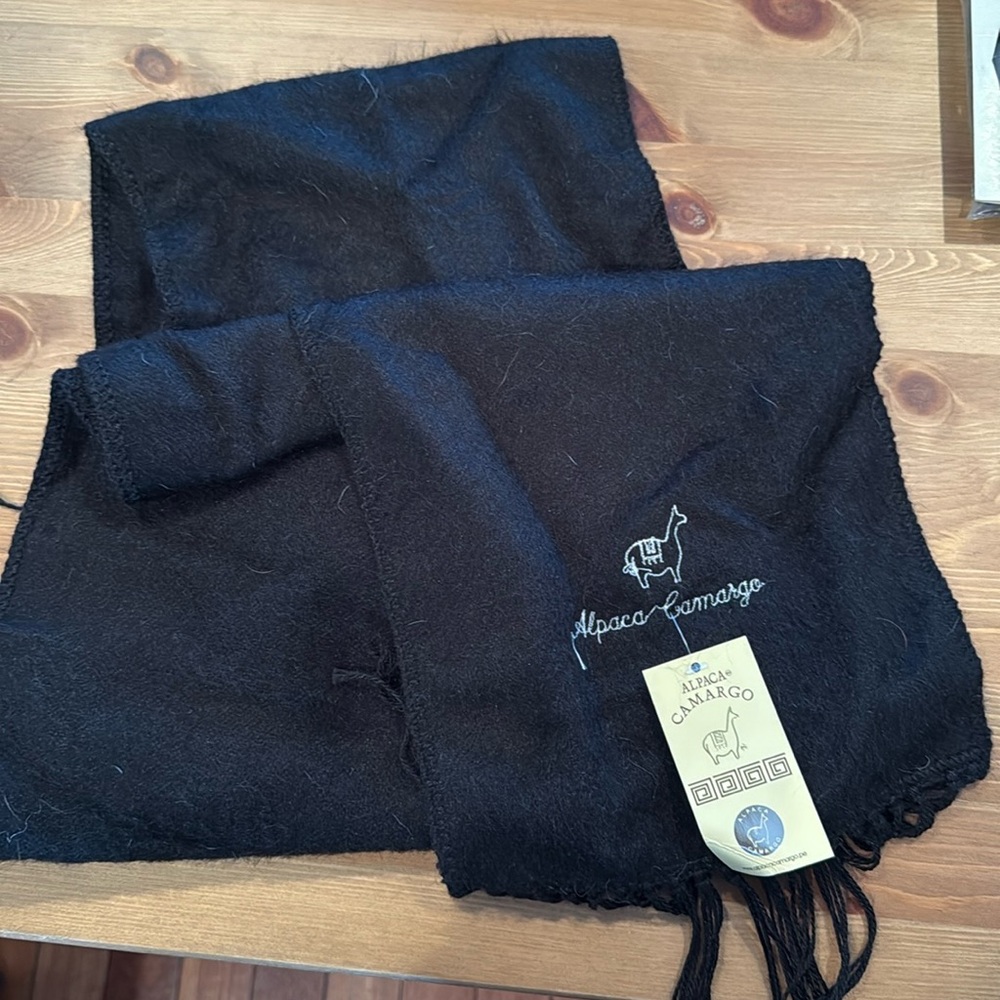 Black scarf